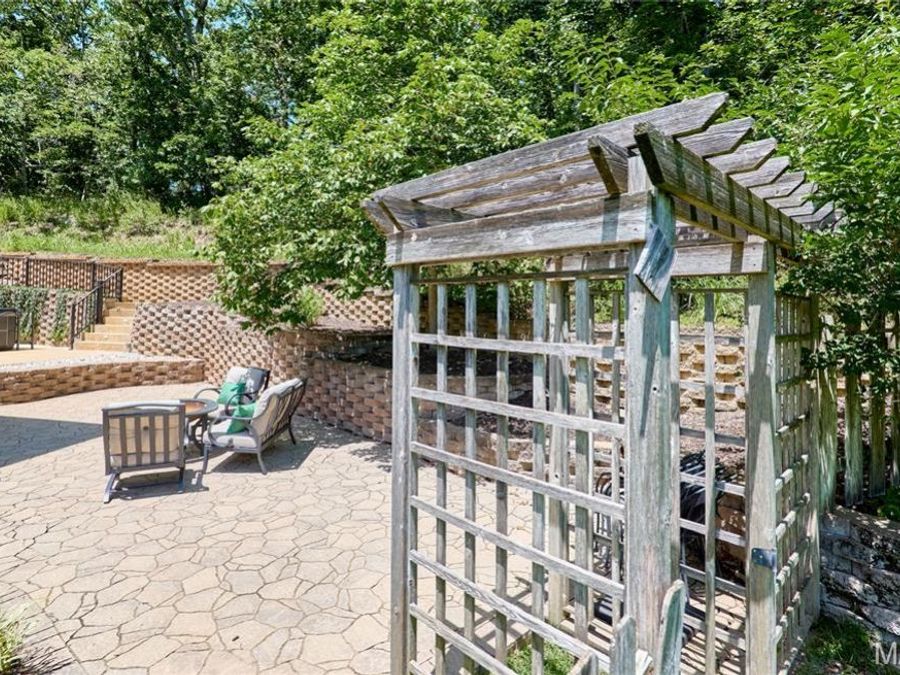 Property Image 76