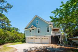 717 Bounty Square Drive photo 4