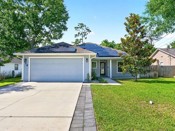 116 W 5TH STREET , CHULUOTA, FL 32766
