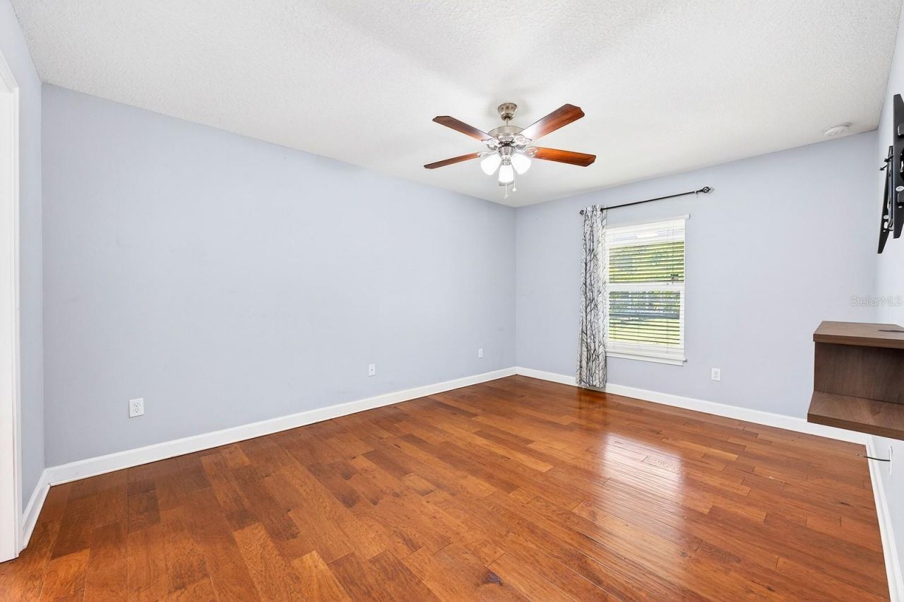 116 W 5th Street , Chuluota, FL 32766 Photo