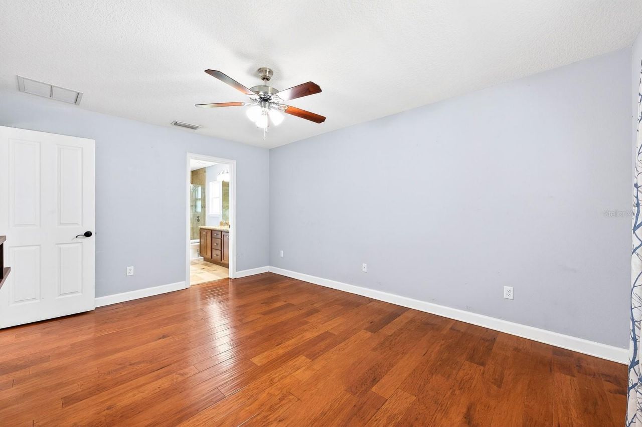 116 W 5th Street , Chuluota, FL 32766 Photo