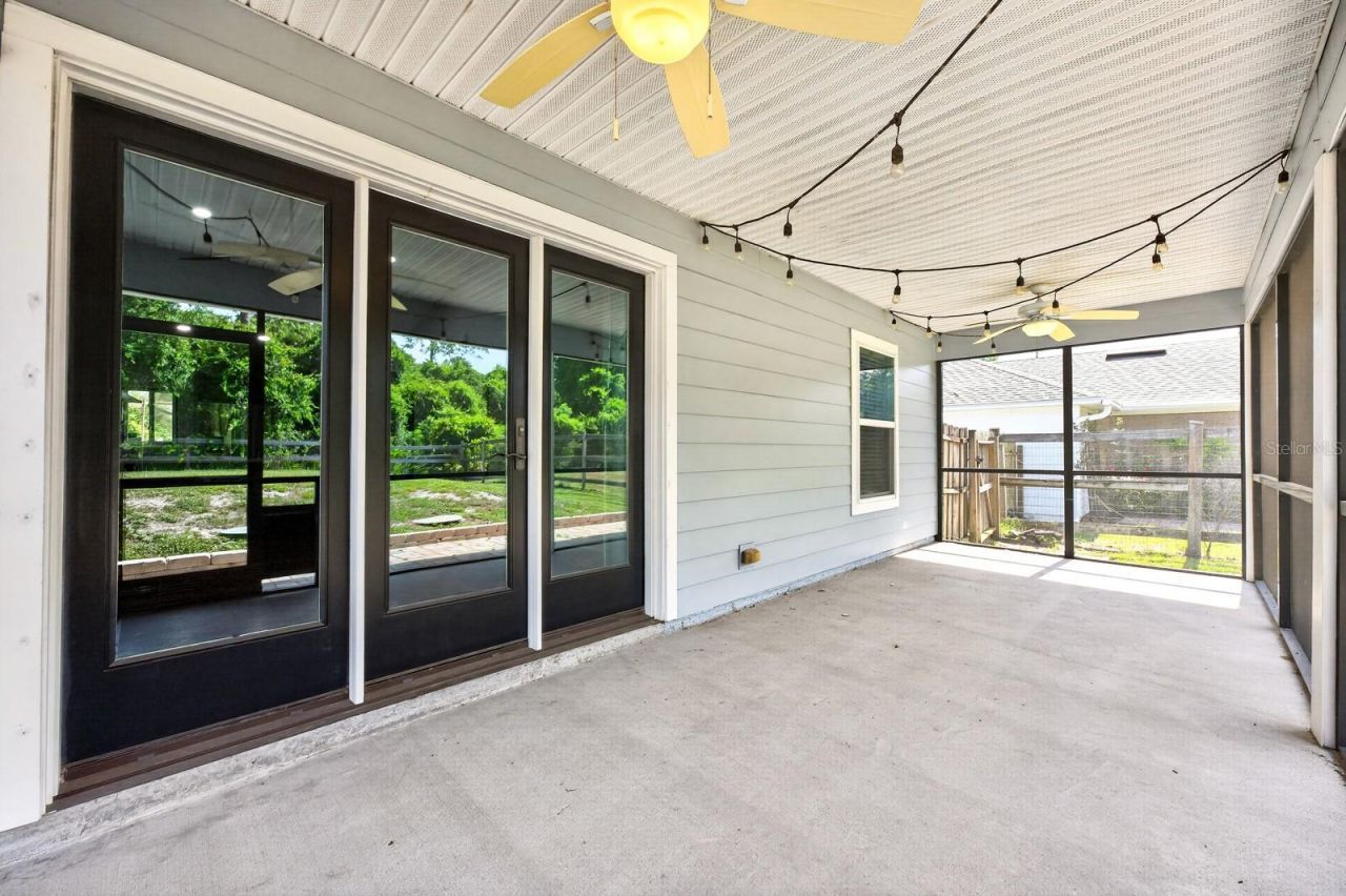 116 W 5th Street , Chuluota, FL 32766 Photo