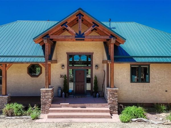 100 Reatta Road, Westcliffe, CO 81252