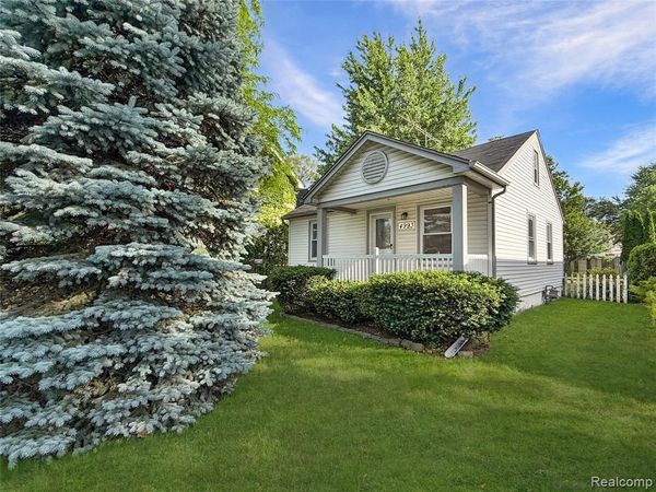 4993 Gateshead Street, Detroit, MI 48236