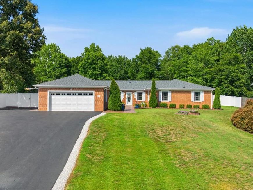 18 Quailwood Parkway , La Plata, MD 20646 Main Photo