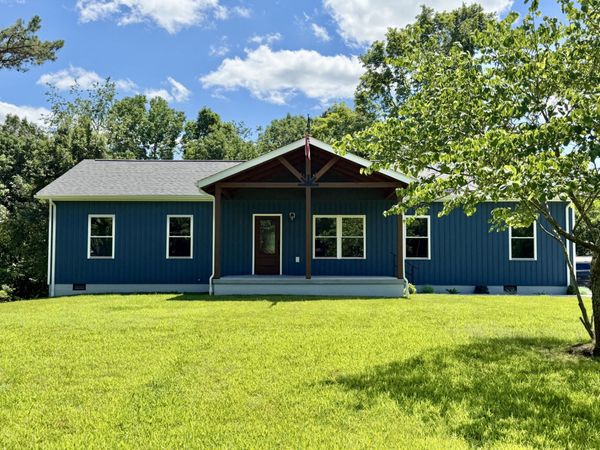 15 Locust Dr, Erin, TN 37061