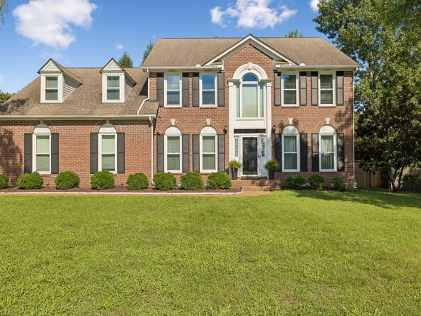 301 Mill Run Cir , Nashville, TN 37221