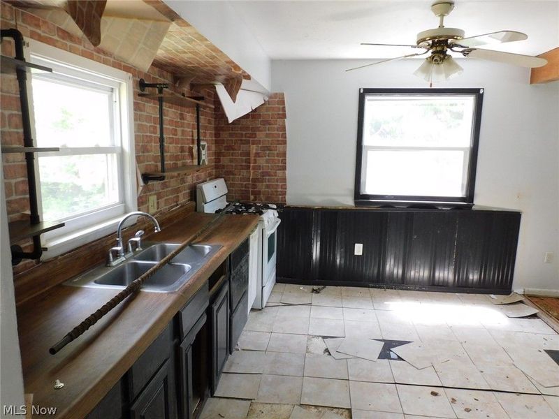 2908 Columbus Avenue , Ashtabula, OH 44004 Photo 10