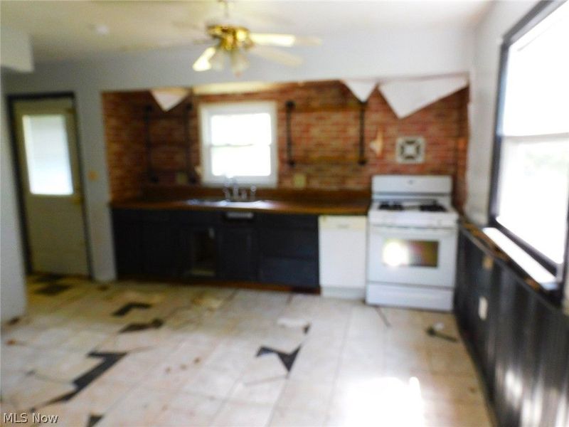 2908 Columbus Avenue , Ashtabula, OH 44004 Photo 9