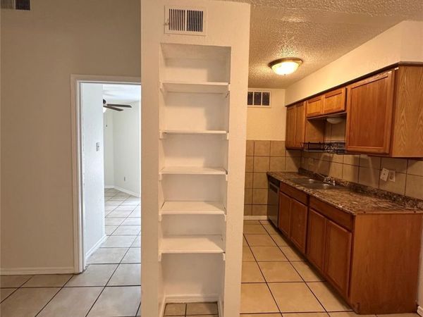 4322 Gillis ST, Unit 206, Austin, TX 78745