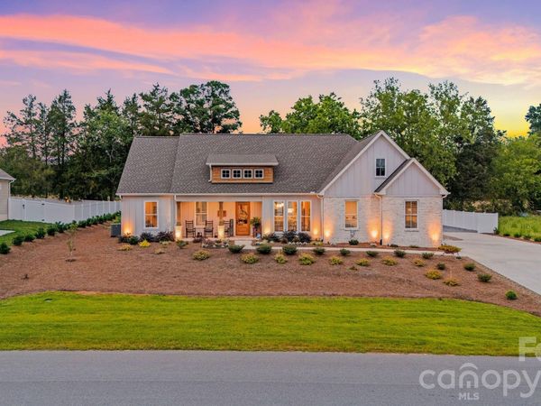 207 Wynnfall Drive, Lexington, NC 27295