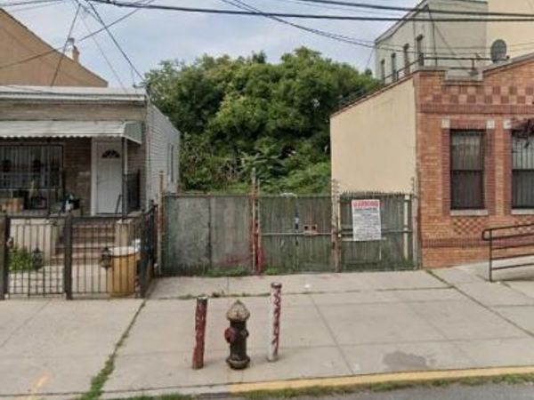 764 Shepherd Avenue , Brooklyn, NY 11208