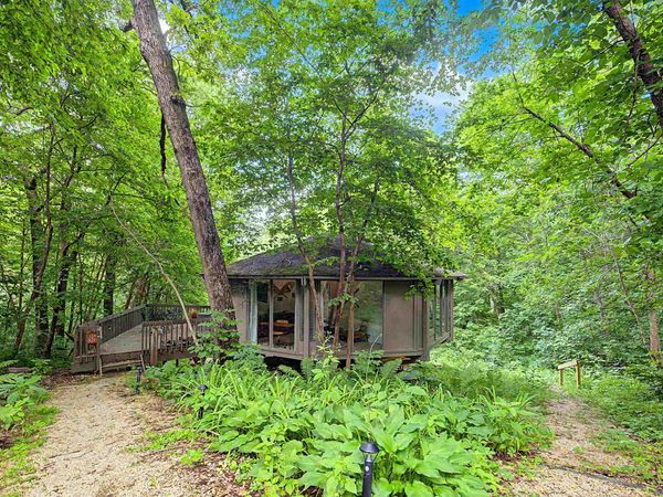 3 Lost Ridge Lane, GALENA, IL 61036
