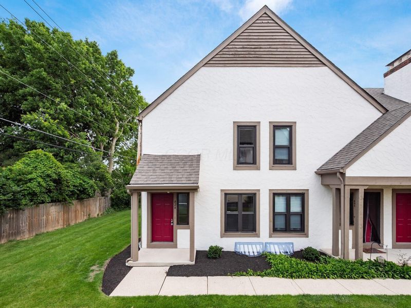 424 Edinburgh Road , Dublin, OH 43017 Photo 1
