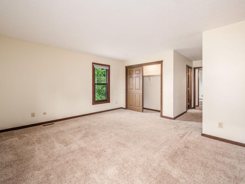 424 Edinburgh Road , Dublin, OH 43017 Photo 15