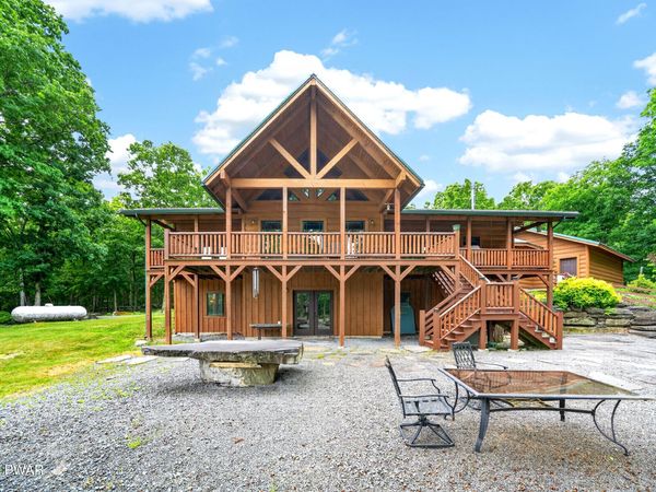 61 Gravity Road , Hawley, PA 18428