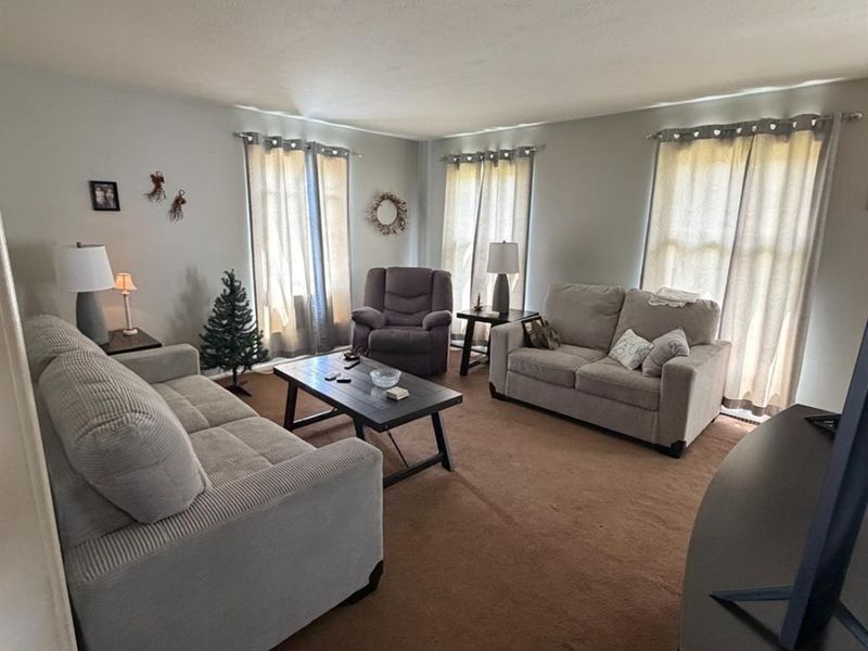 1025 S Myrtle Avenue, Willard, OH 44890 Photo 3
