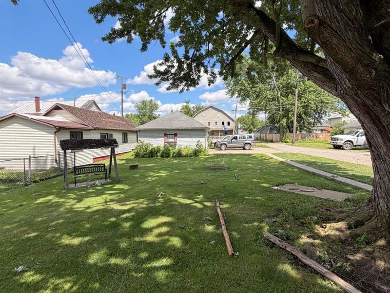 211 Woodbine Street, Willard, OH 44890 Photo 4