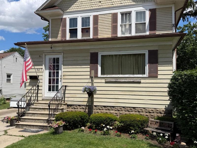 607 S Myrtle Avenue, Willard, OH 44890 Photo 2