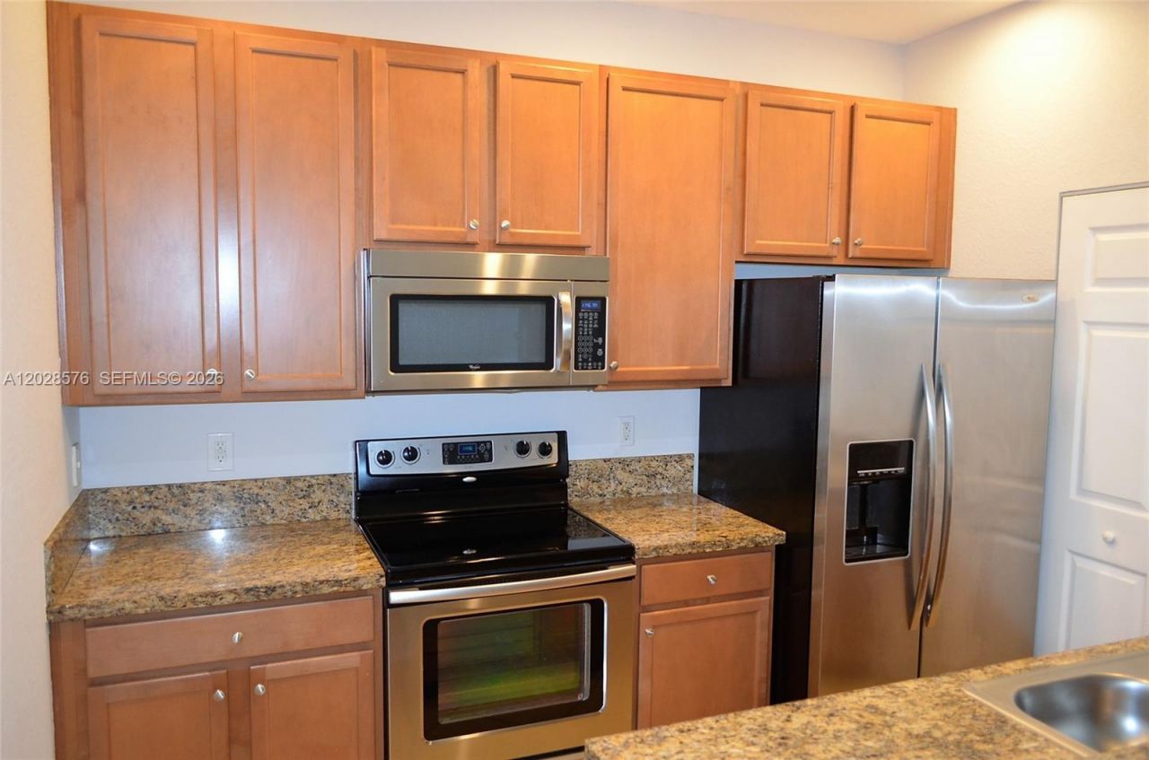 1524 SW 147th Ave, Unit 1524, Pembroke Pines, FL 33027 Photo