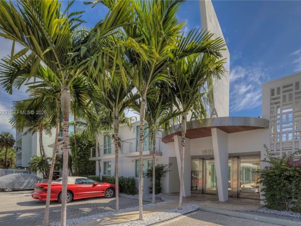 1601 West Ave , Unit 212, Miami Beach, FL 33139
