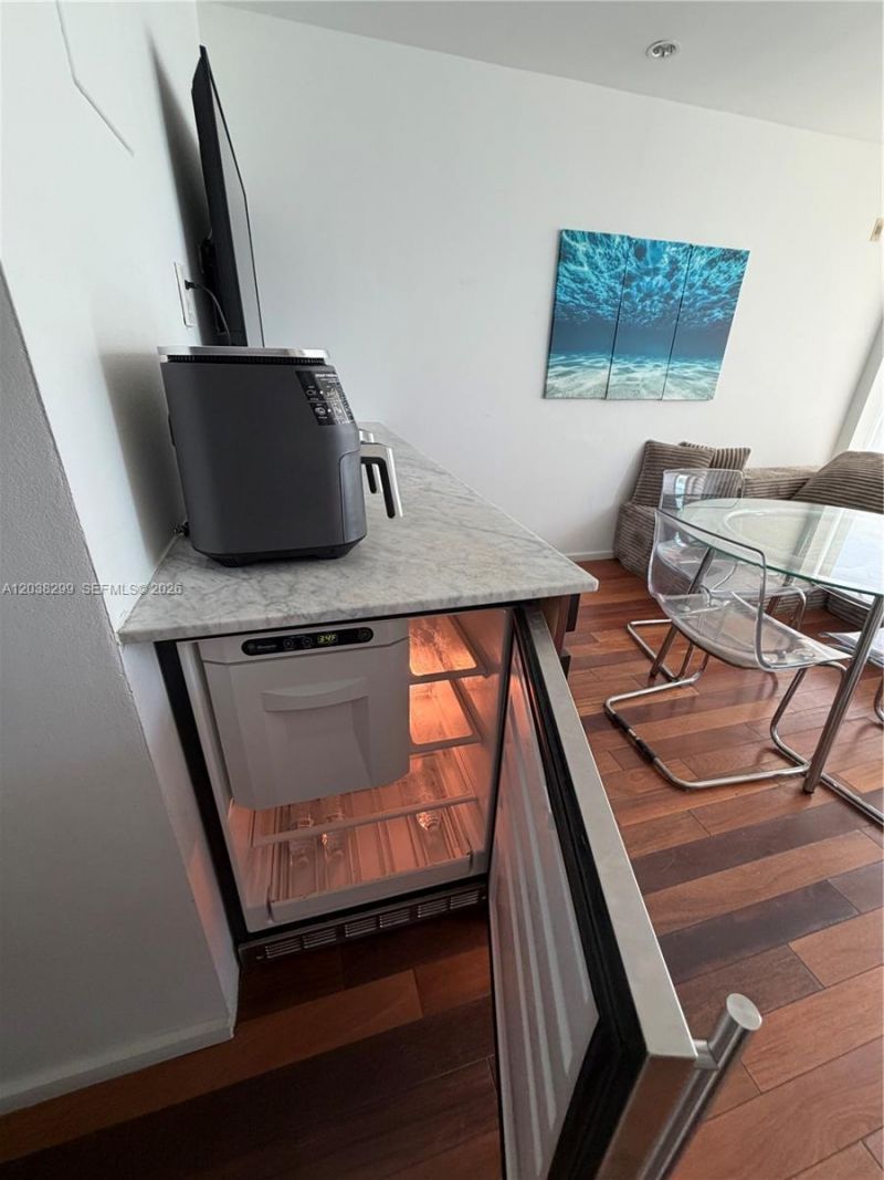 1601 West Ave, Unit 212, Miami Beach, FL 33139 Photo