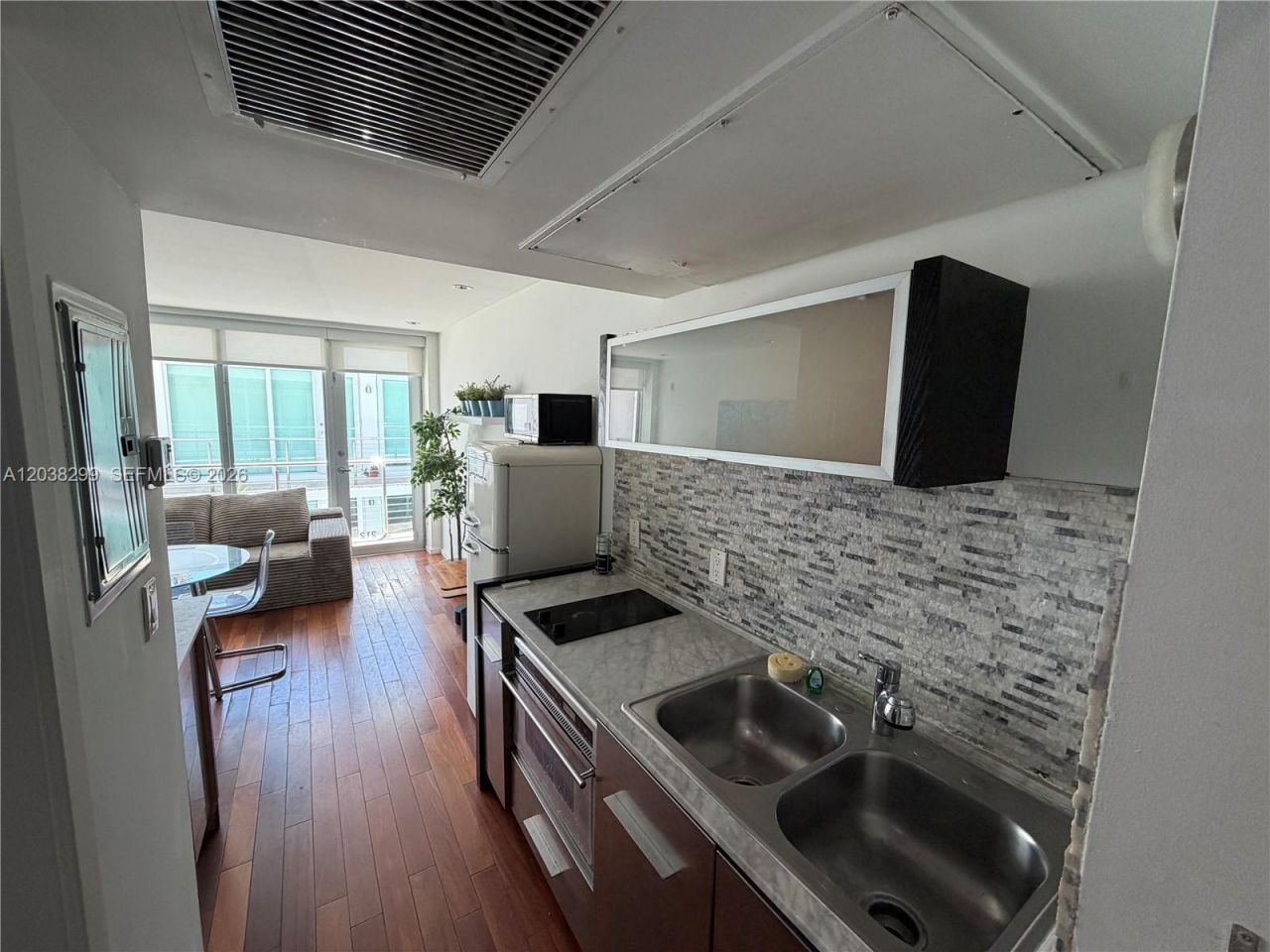 1601 West Ave, Unit 212, Miami Beach, FL 33139 Photo