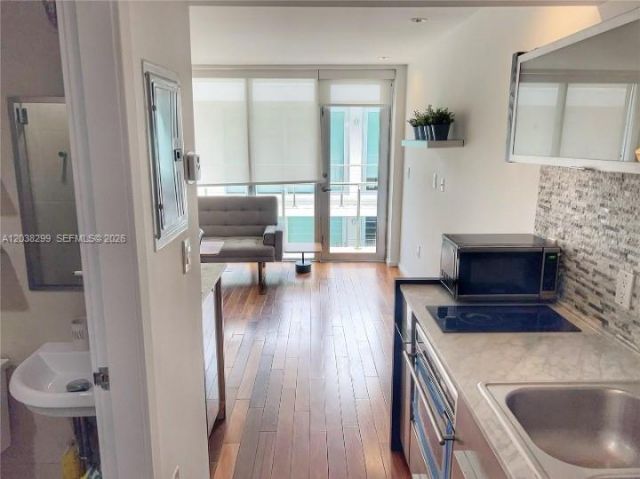 1601 West Ave , Unit 212, Miami Beach, FL 33139 Photo