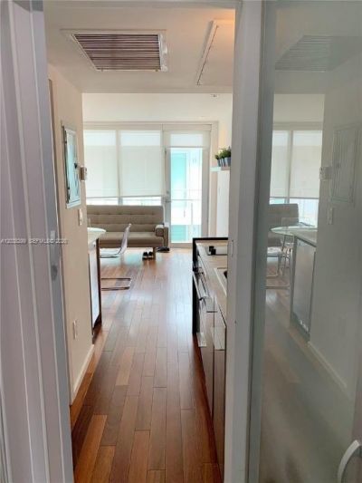1601 West Ave , Unit 212, Miami Beach, FL 33139 Photo