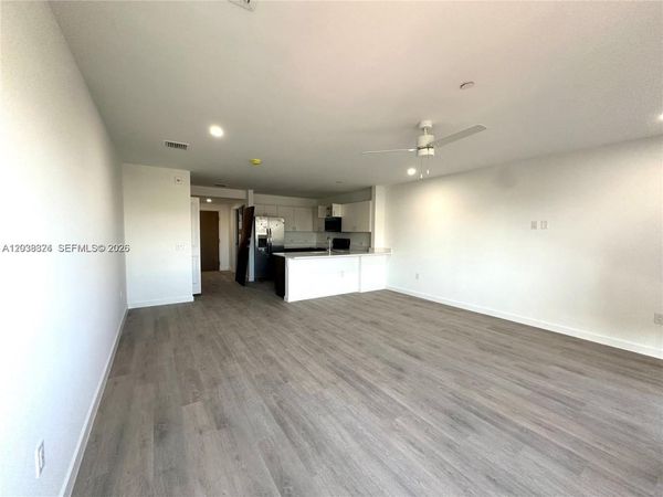 20 NE 19th Ave , Unit 213, Pompano Beach, FL 33060