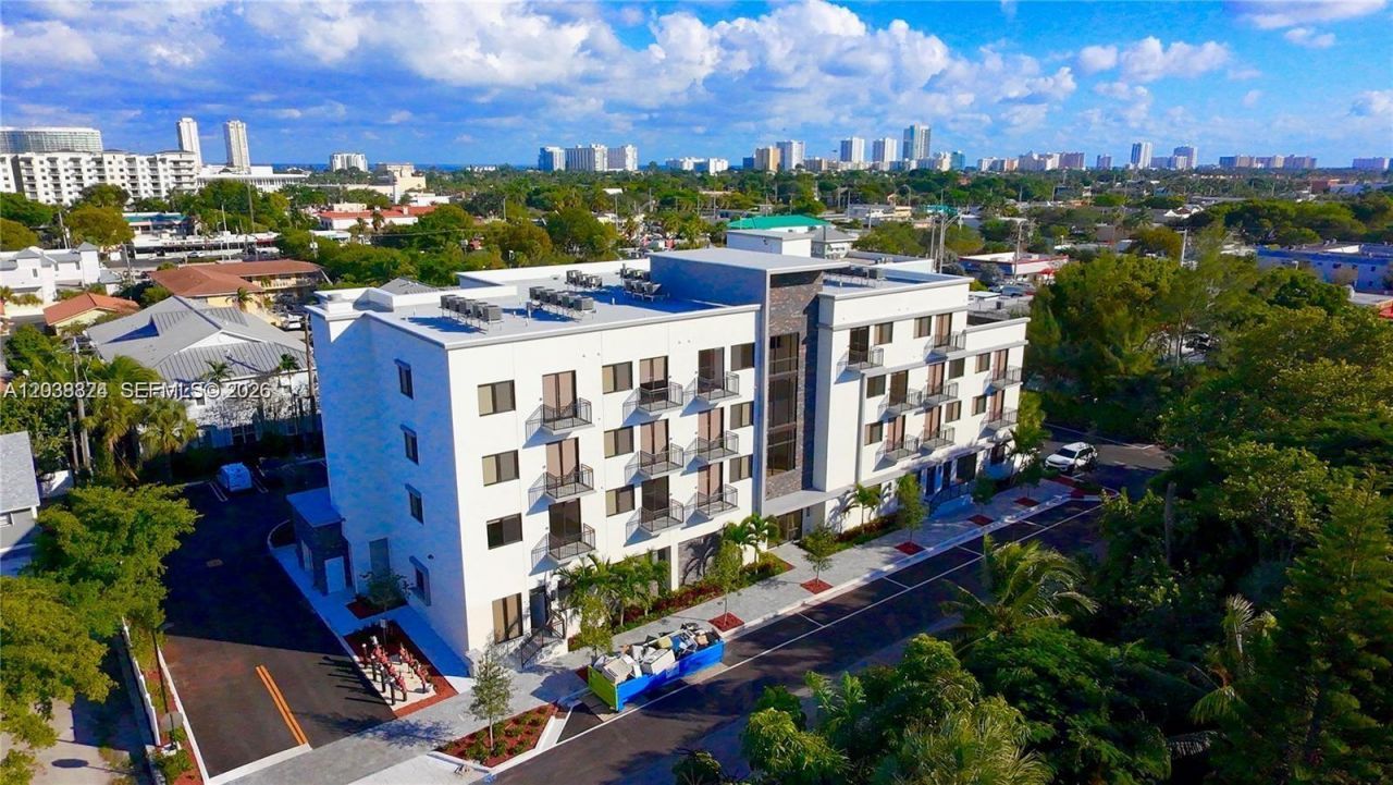 20 NE 19th Ave , Unit 213, Pompano Beach, FL 33060 Photo