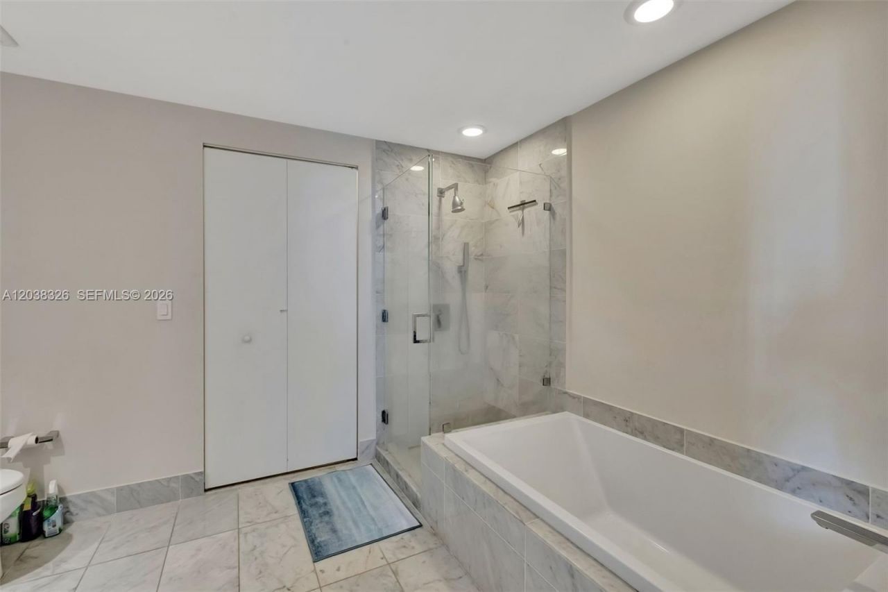 801 S Miami Ave, Unit 2205, Miami, FL 33130 Photo