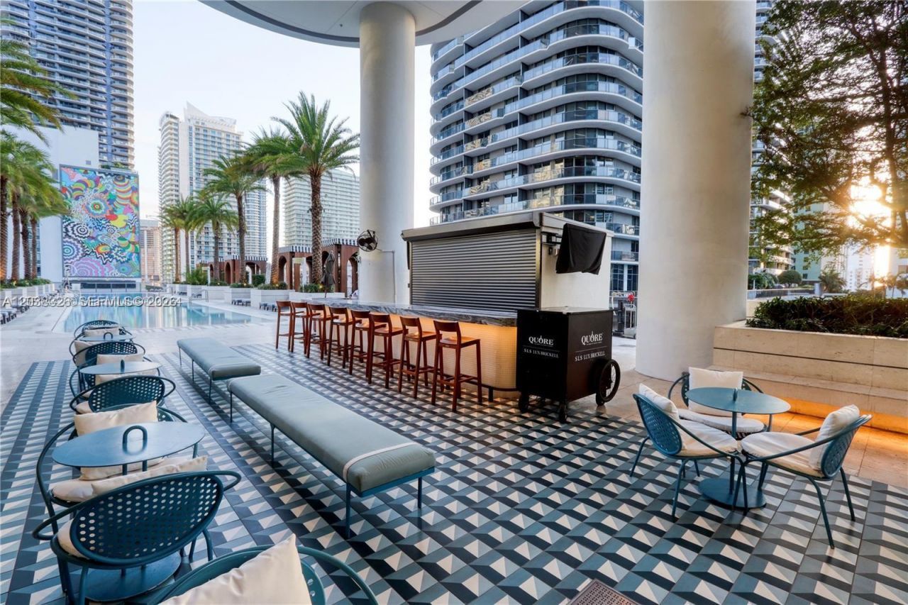 801 S Miami Ave, Unit 2205, Miami, FL 33130 Photo