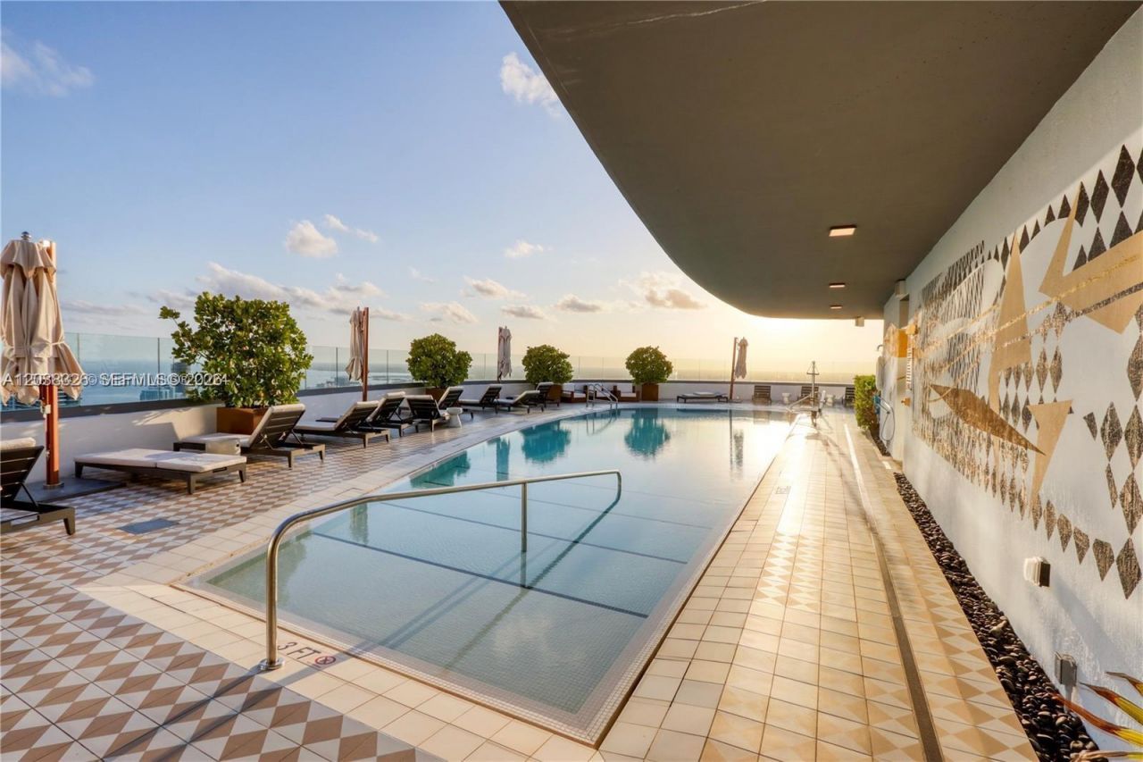 801 S Miami Ave, Unit 2205, Miami, FL 33130 Photo