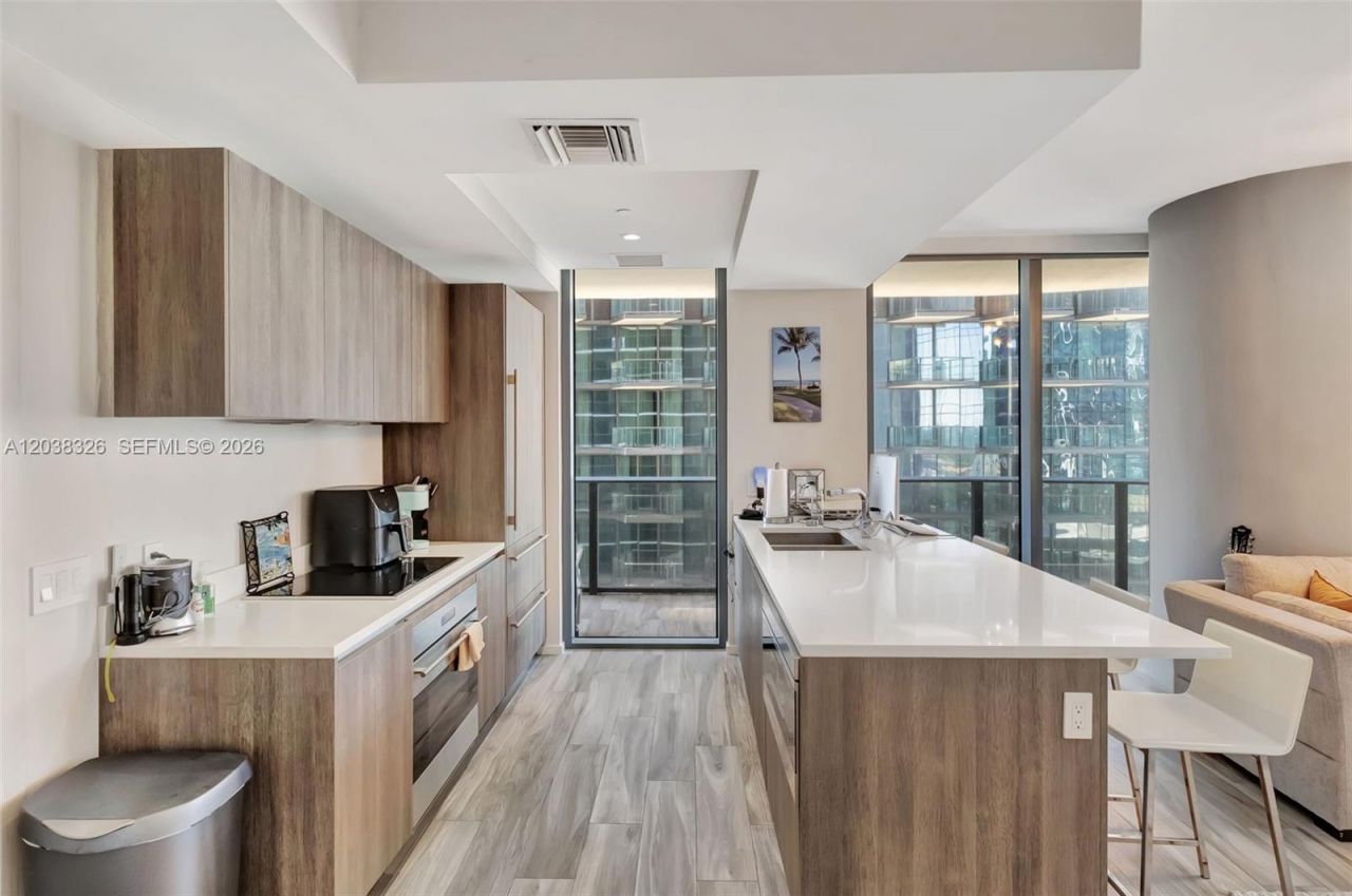 801 S Miami Ave, Unit 2205, Miami, FL 33130 Photo