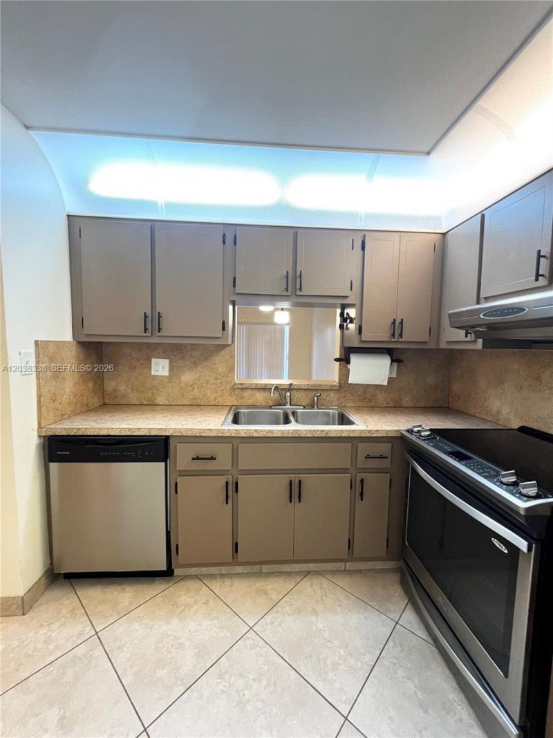 12035 NE 2nd Ave, Unit A302, North Miami, FL 33161 Photo