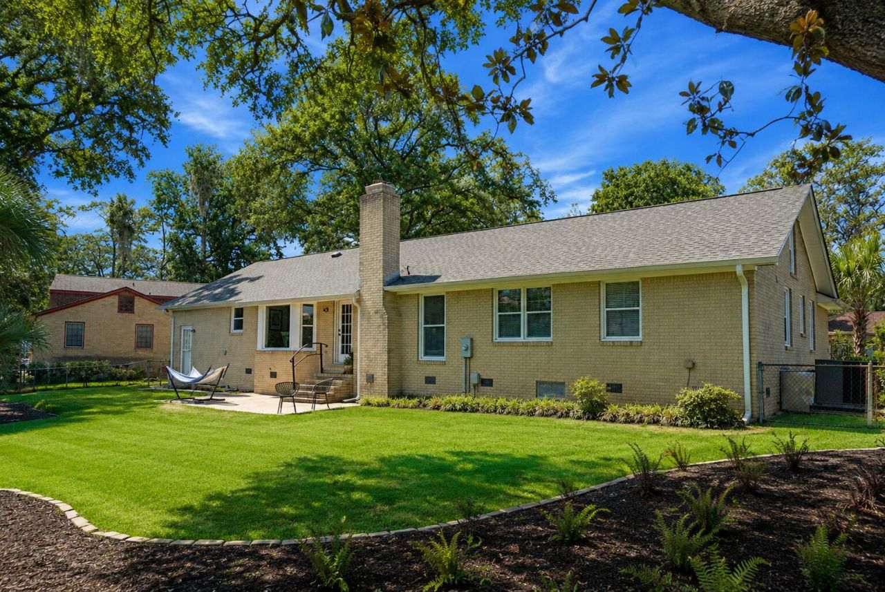 5908 Commonwealth Circle Photo 35