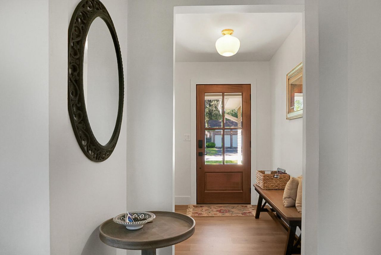 5908 Commonwealth Circle Photo 5