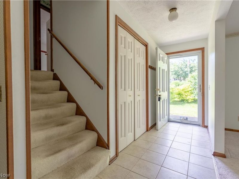 8142 Walter Street NW, Massillon, OH 44646 Photo 8