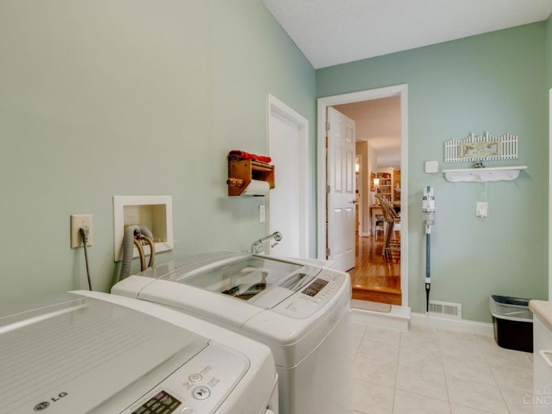 Fairfield Twp, OH 45011 Photo 44