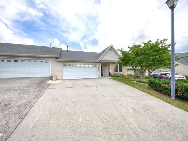 6339 Sky Song Lane, Knoxville, TN 37914