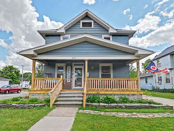 421 W Oakwood Avenue, Bucyrus, OH 44820