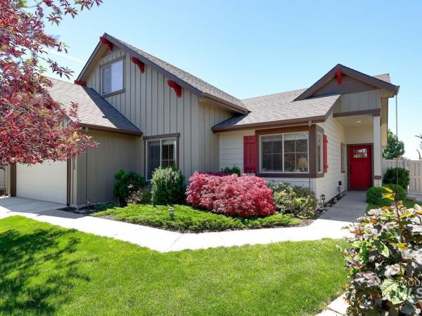 9513 S Updale Ave, Kuna, ID 83634
