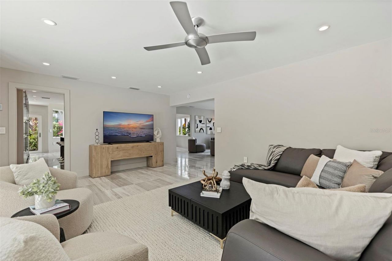 1846 Coffee Pot Boulevard Ne, Saint Petersburg, FL 33704 Photo