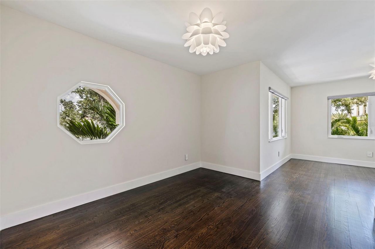 1846 Coffee Pot Boulevard Ne, Saint Petersburg, FL 33704 Photo