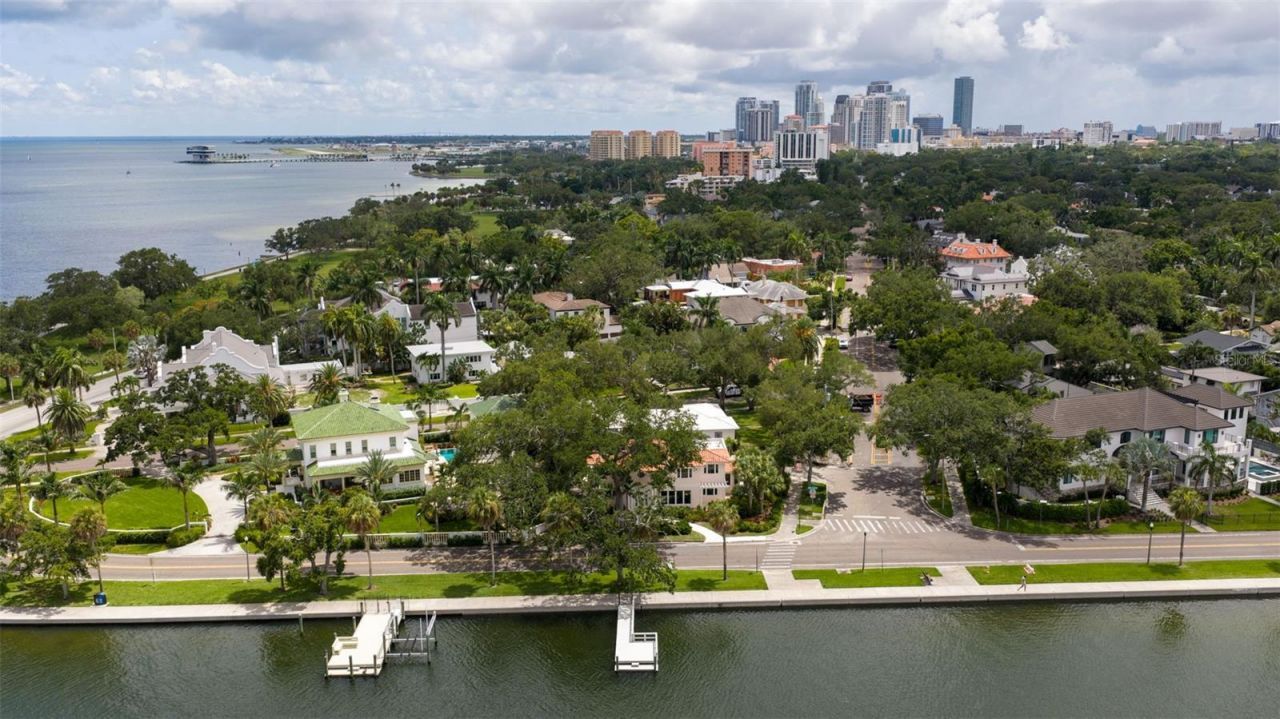 1846 Coffee Pot Boulevard Ne, Saint Petersburg, FL 33704 Photo
