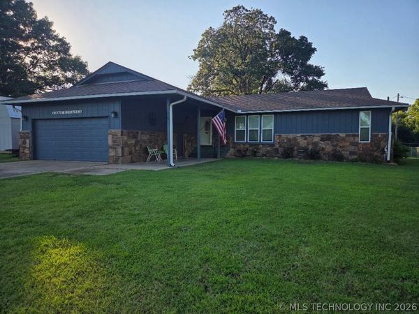 15 Ridgeway Lane , Eufaula, OK 74432