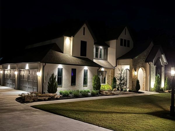 17765 E Red Hawk Road , Owasso, OK 74055
