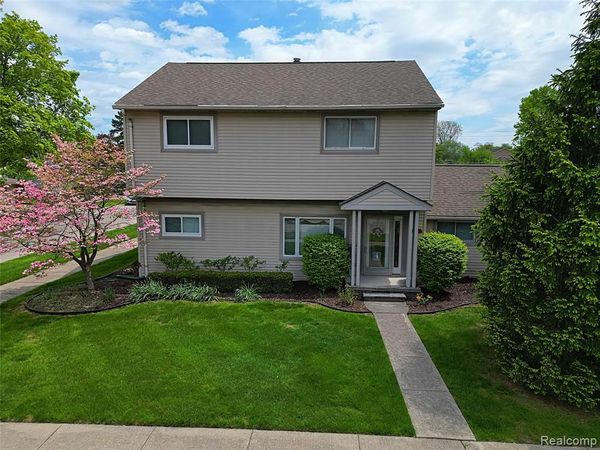 6964 Norborne Avenue , Dearborn Heights, MI 48127