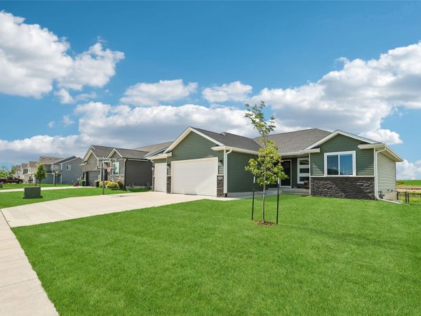 1602 Mulberry Street, Granger, IA 50109